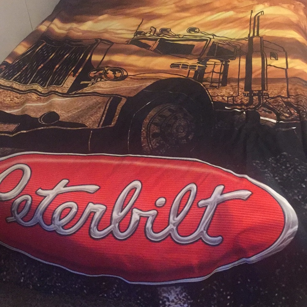 2 Boys Semi Truck Duvet Covers/ Twin w/ 4 shams